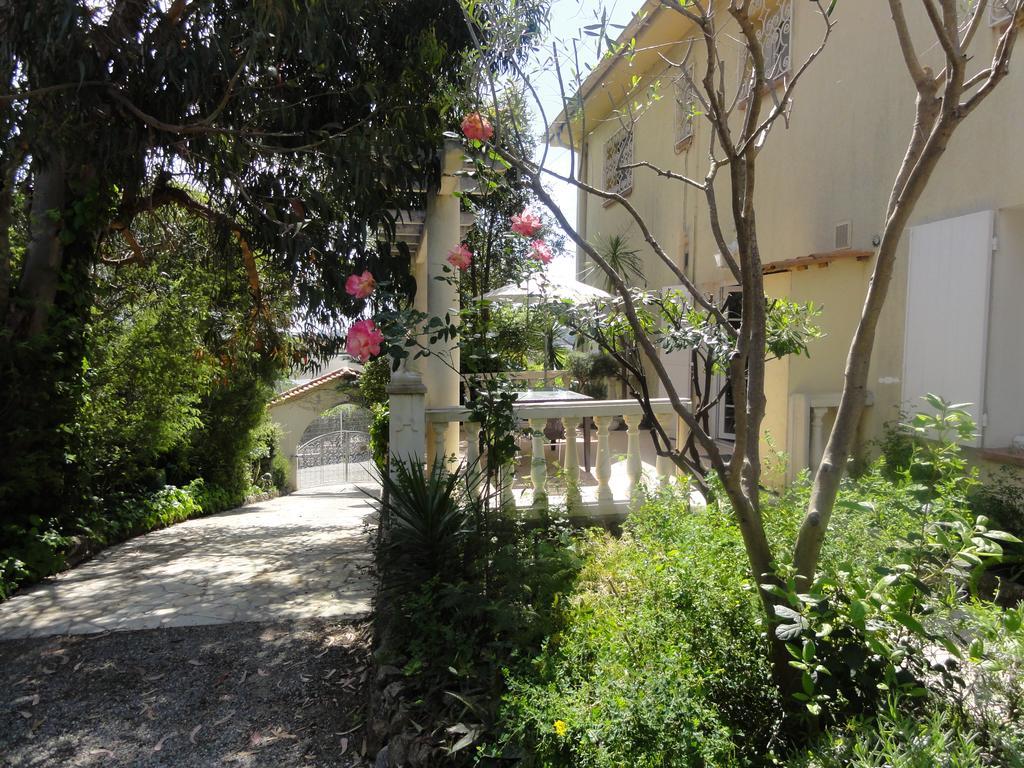 Au Reveil Des Cigales Ξενοδοχείο Saint Aygulf Δωμάτιο φωτογραφία